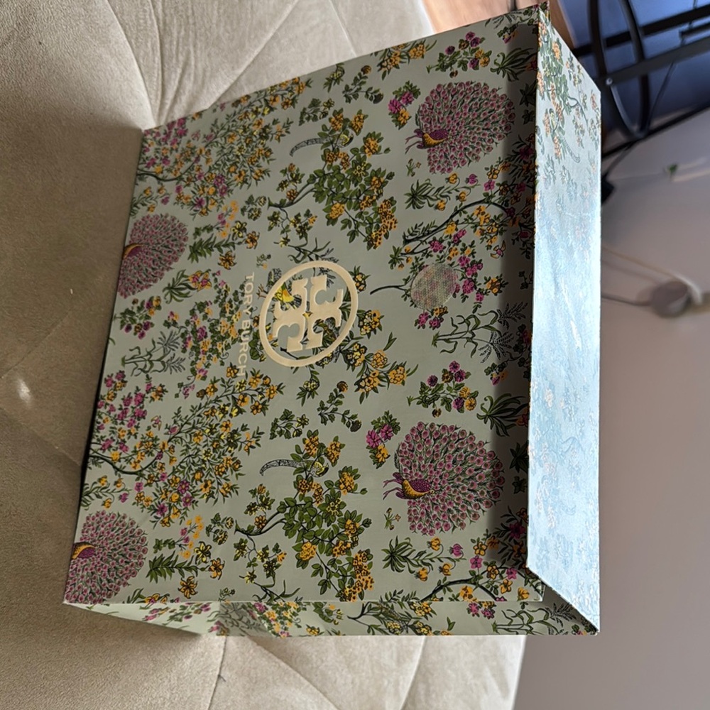 Tory Burch Floral gift bag